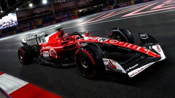 LIVE: Reaction as Leclerc storms to Las Vegas pole; Hamilton out in Q2