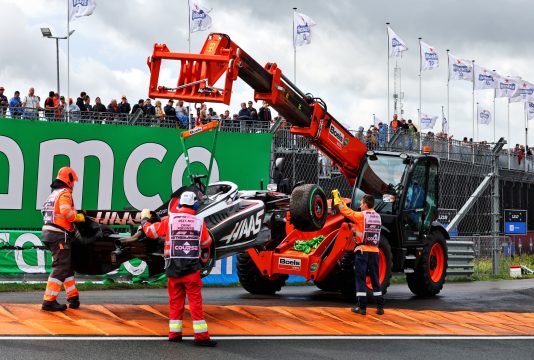 Magnussen crash Zandvoort saturday