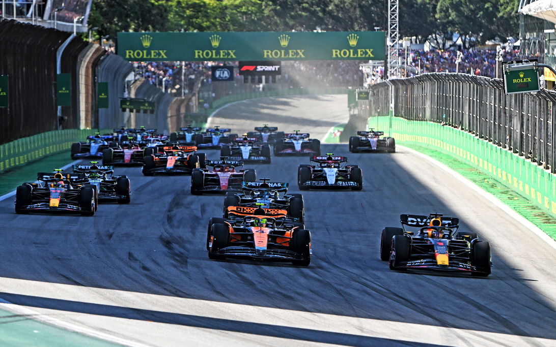 Norris Verstappen Brazil sprint start