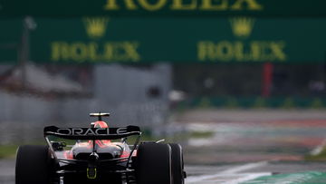 Sainz fastest, Perez crashes and traffic farce triggers concerns in FP2