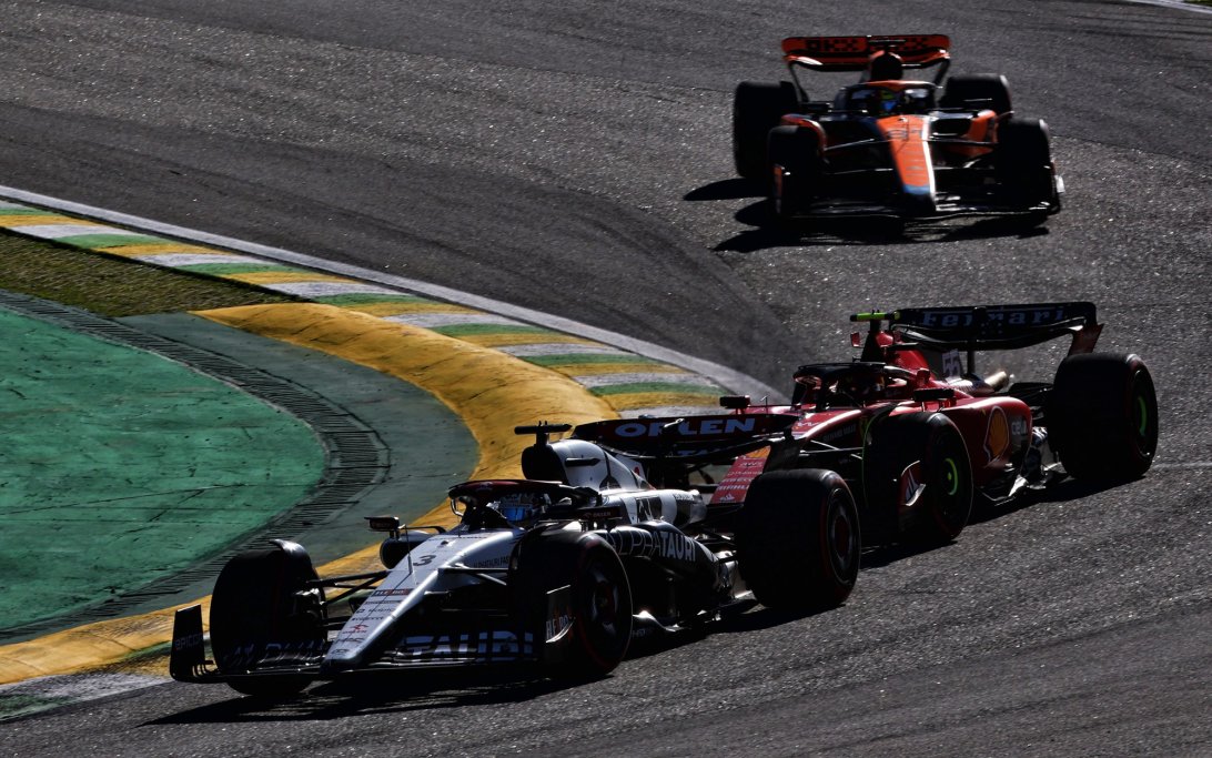 Ricciardo Sainz Brazil