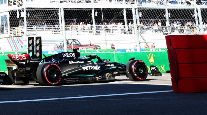 Russell green light Mexico