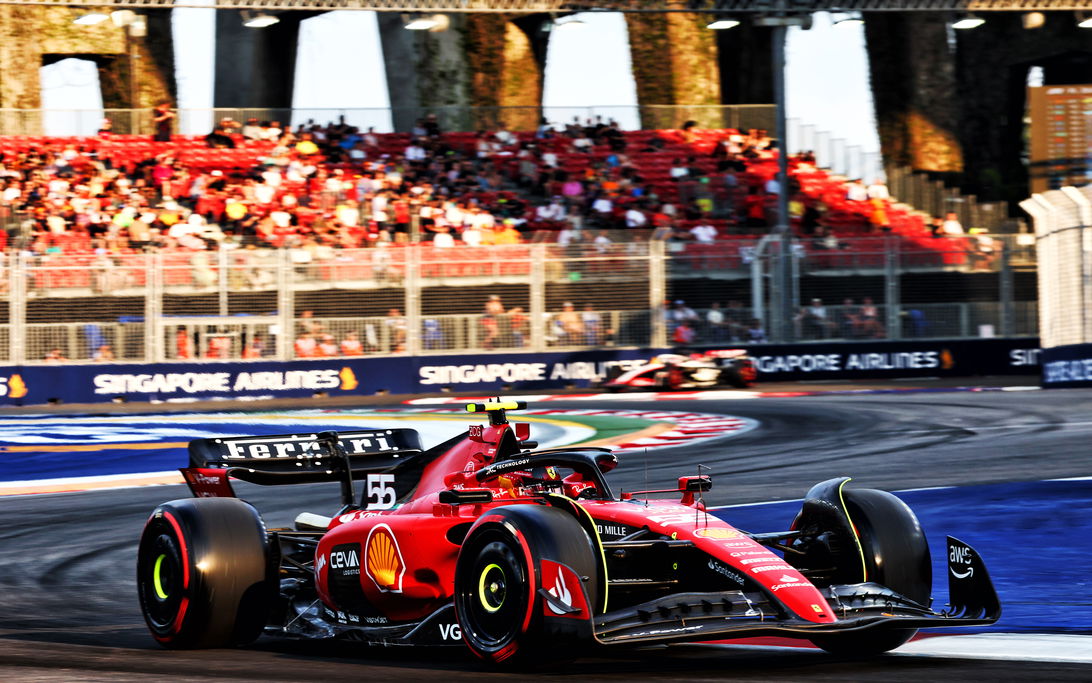 Sainz Singapore Friday