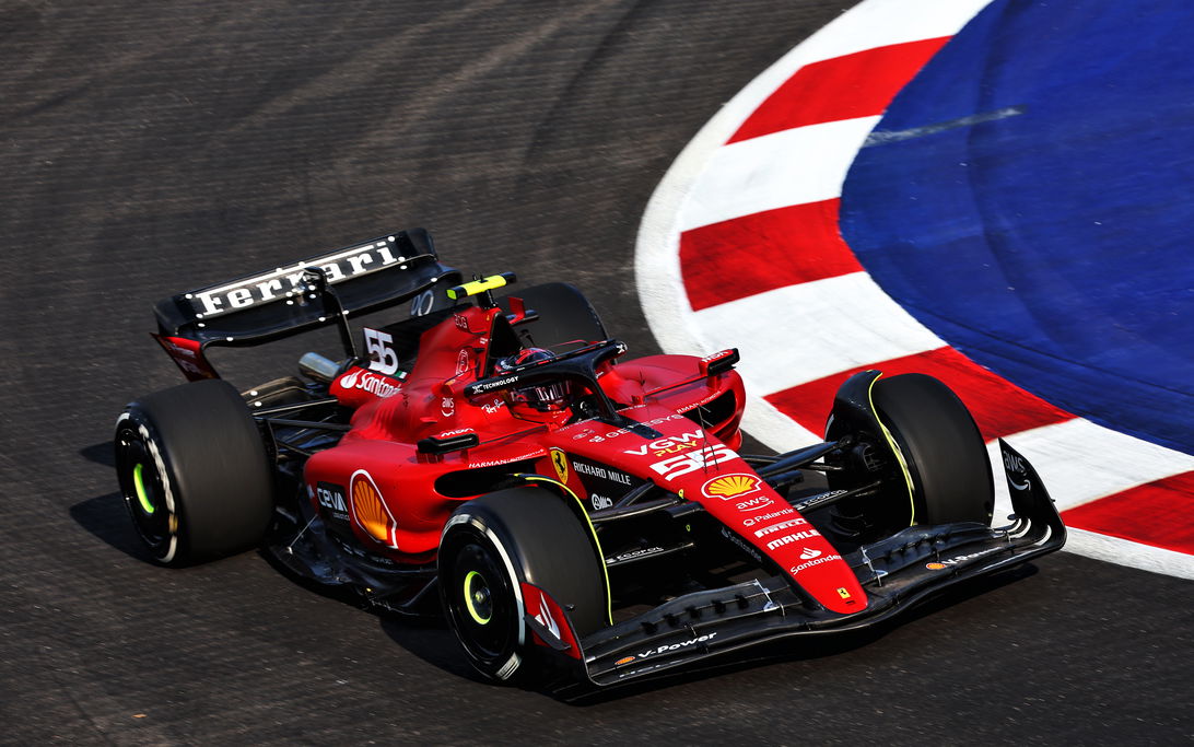 Sainz Singapore Friday