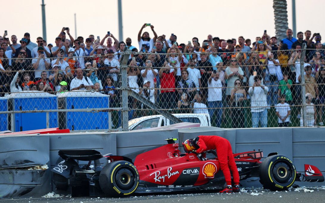 Sainz Abu Dhabi
