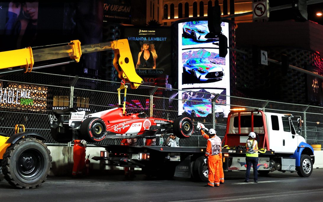 Sainz Las Vegas problem