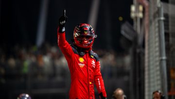 Uitgedunde startopstelling Formule 1 GP Singapore 2023 na gridstraf en wegvallen Stroll