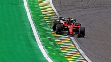 Sainz frustrated by Ferrari start issues in Brazil