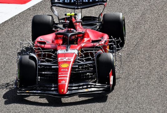 Sainz Bahrain test