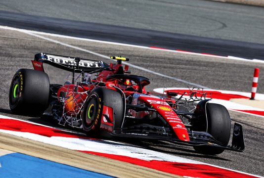 Sainz Bahrain test