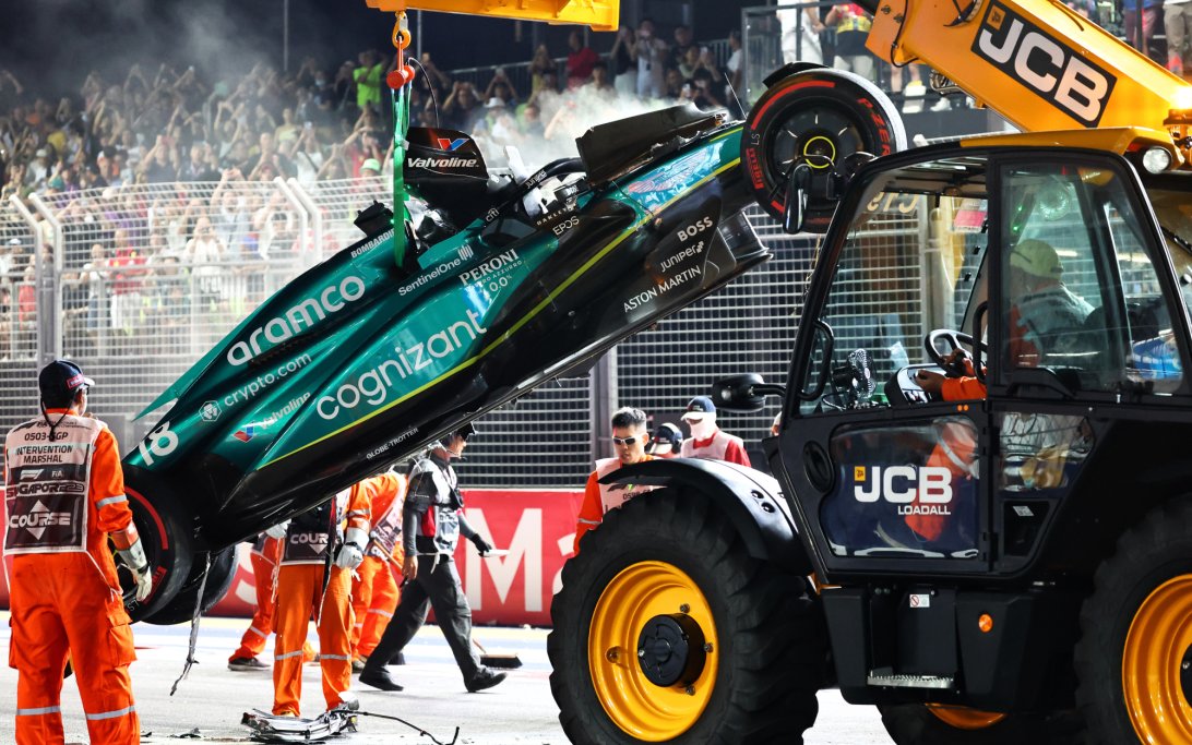 Stroll crash Singapore
