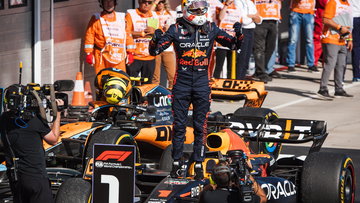 Verstappen verbreekt legendarisch McLaren-record met dominante zege in Hongarije - terugblik