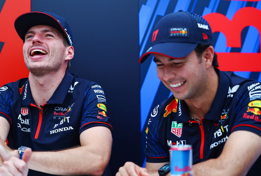 Verstappen Perez Japan