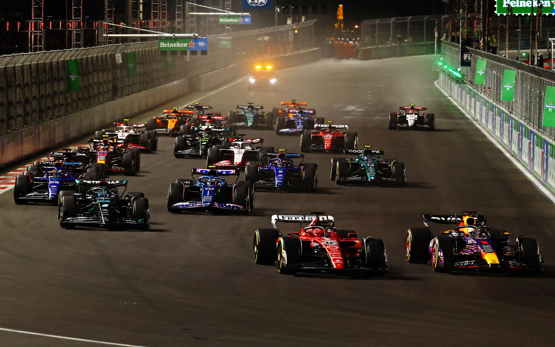 Verstappen Leclerc Las Vegas start
