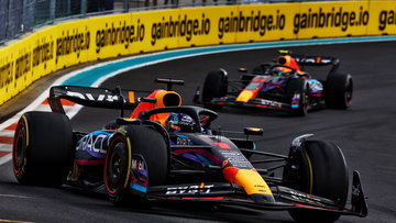 Verstappen legt Pérez definitief over de knie met ultiem machtsvertoon - terugblik