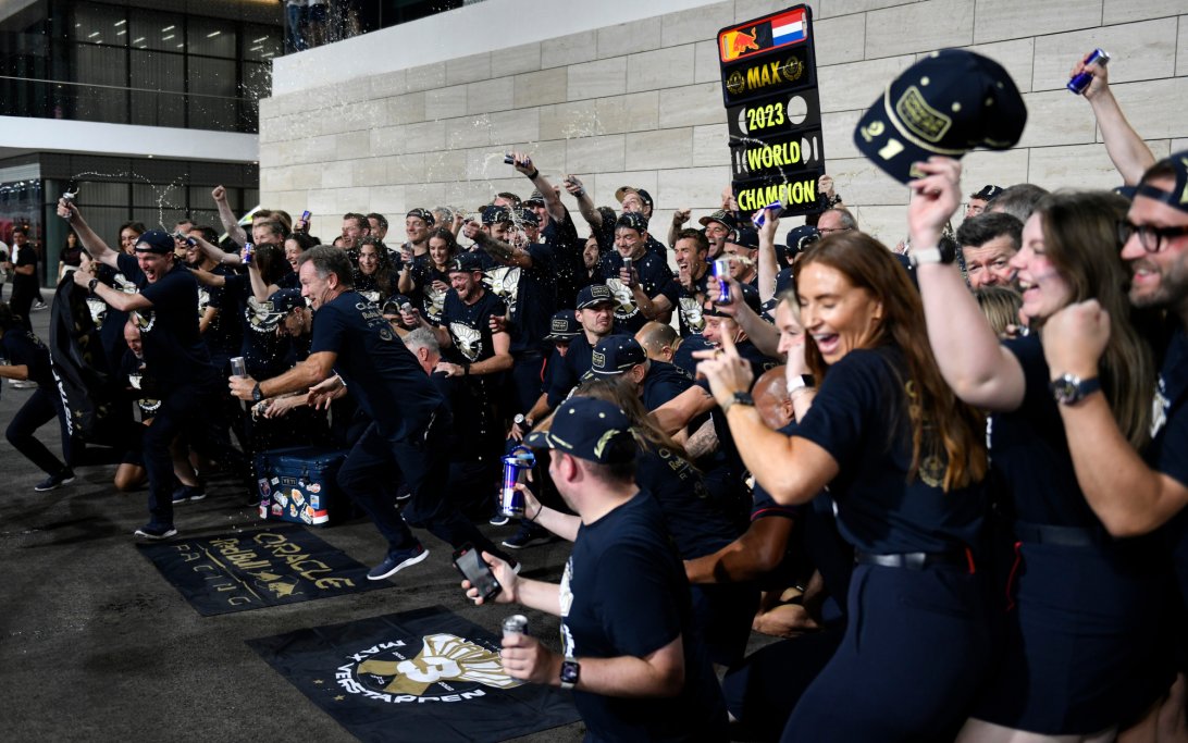 Verstappen champion Red Bull qatar