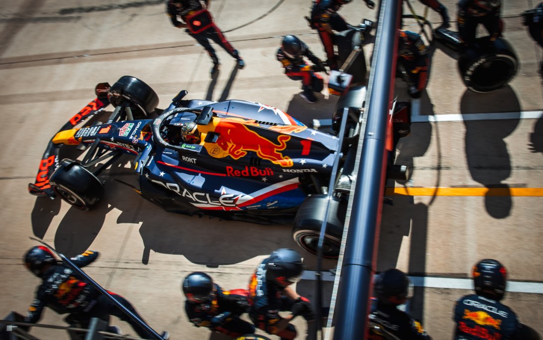 Verstappen US pitstop