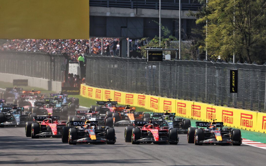 Verstappen Leclerc Sainz Perez Mexico race start