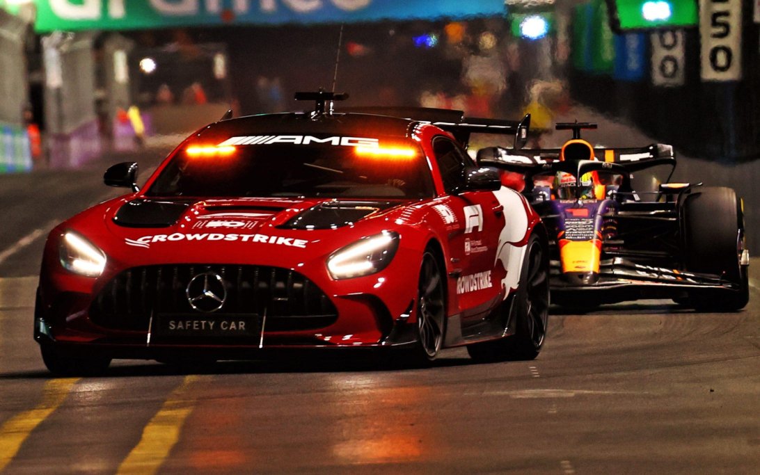 Verstappen safety car Las Vegas