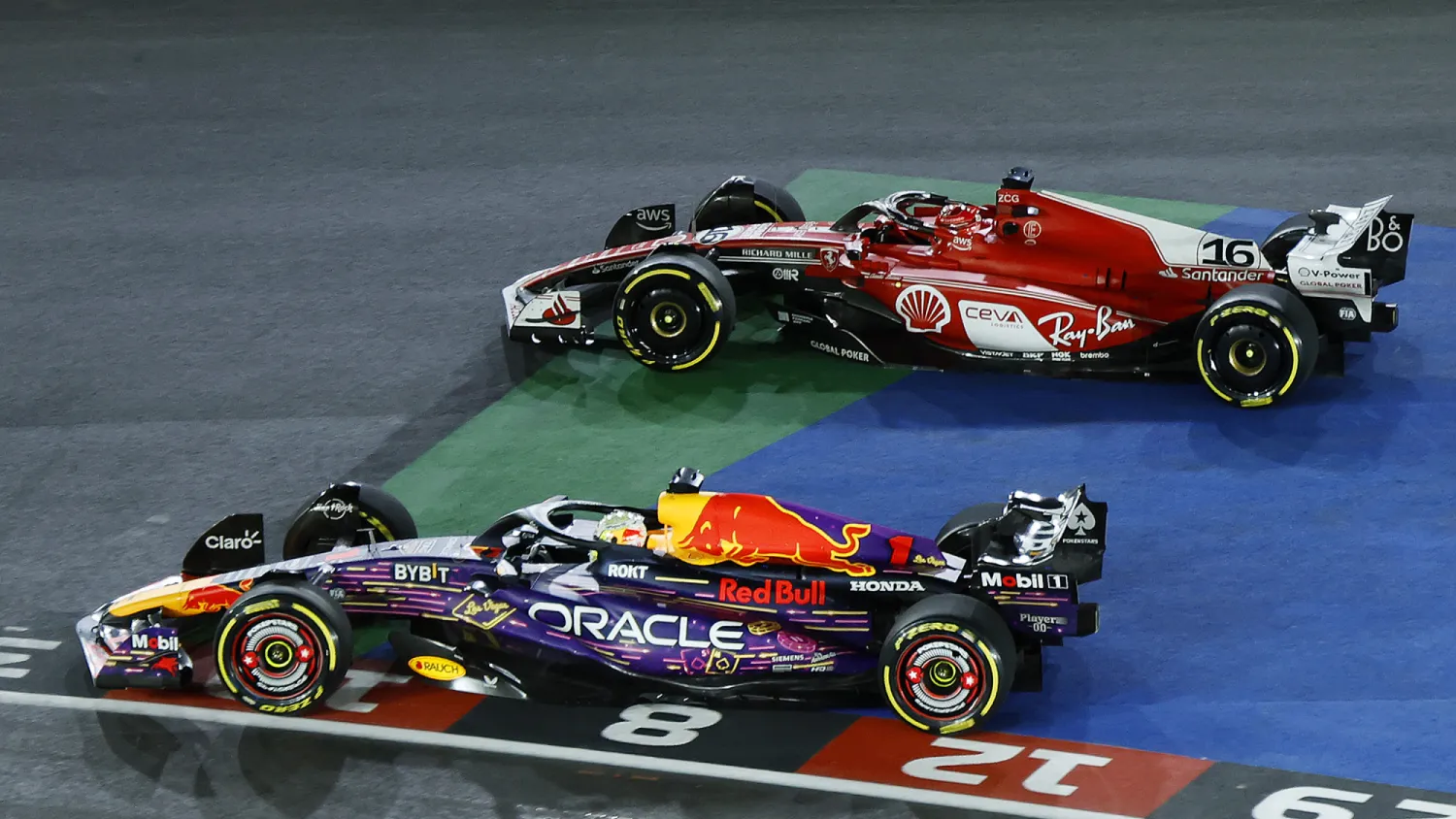 Verstappen vs. Leclerc en la curva 1 del Gran Premio de Las Vegas 2023