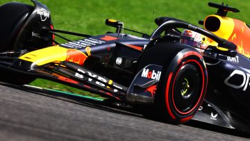 Verstappen rijdt alle illusies van concurrenten aan flarden in kwalificatie GP Japan