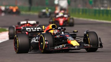 Verstappen tovert Mexico om tot Maxico en verbreekt eigen record
