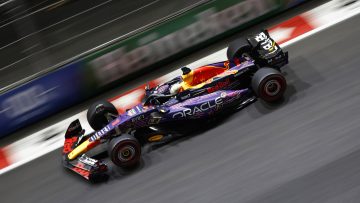 Red Bull auctions unique F1 simulator for charity