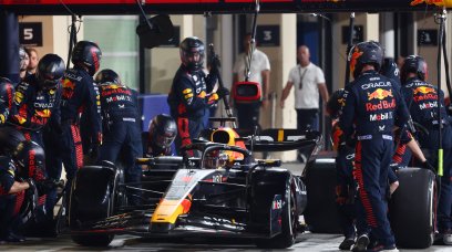 Verstappen pitstop Abu Dhabi 2023