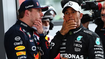 Hamilton casts doubt over Verstappen F1 achievements