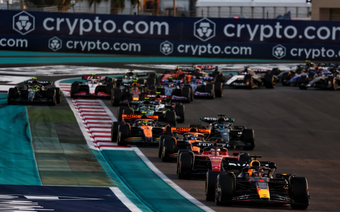 Abu Dhabi race start