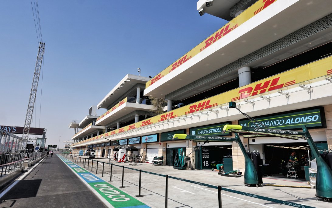 F1 garages Qatar