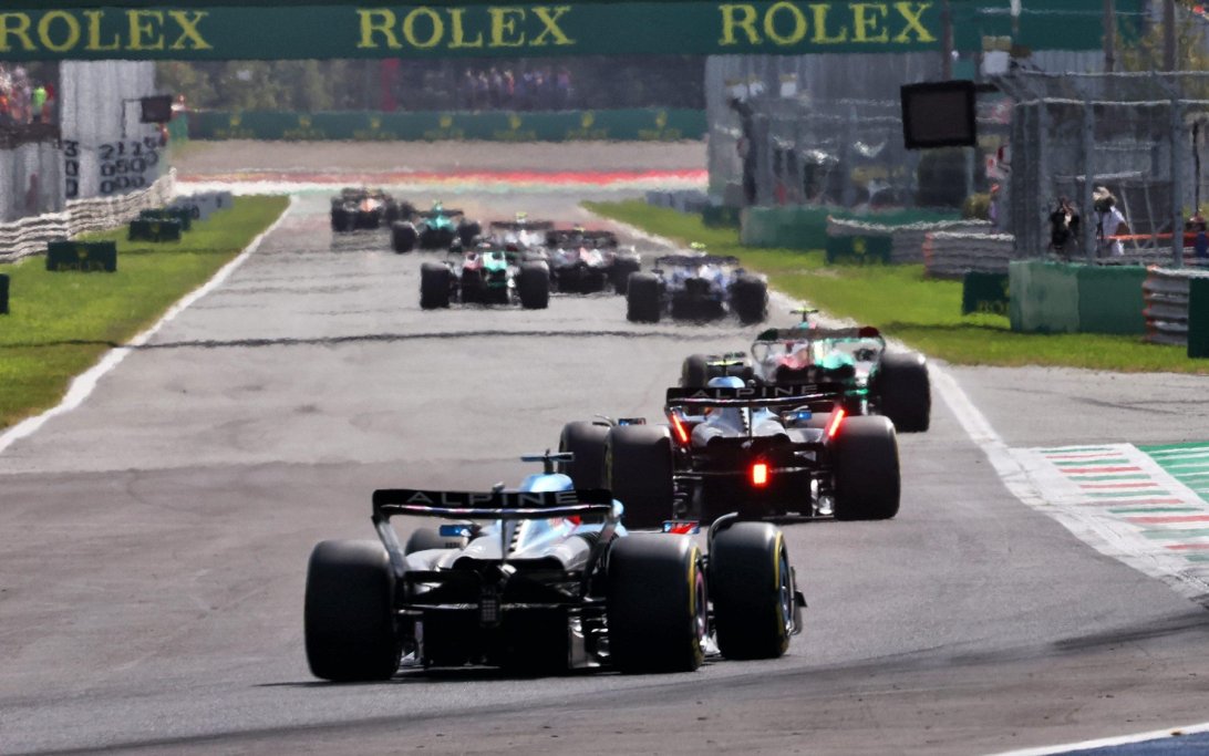 Italy 2023 start warmup formation lap