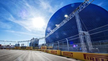 What time does the 2023 F1 Las Vegas Grand Prix start?