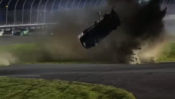 Video: Monstercrash verandert NASCAR-bolide in hoop schroot