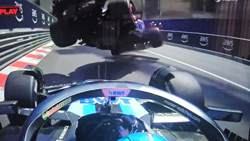 Video: Alpine-coureurs raken elkaar in eerste ronde, Ocon vliegt door de lucht