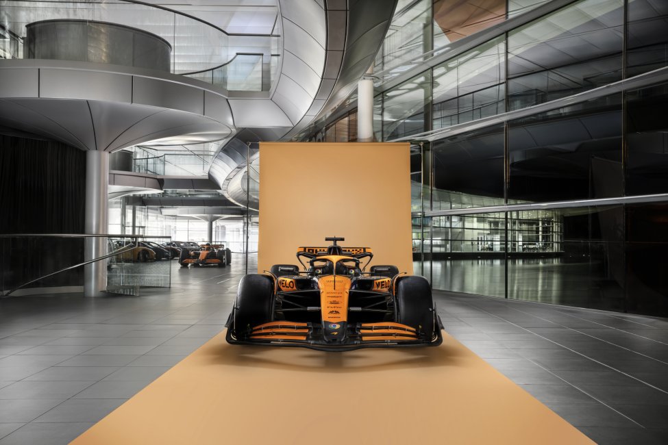 In pictures McLaren officially launch new F1 car RacingNews365