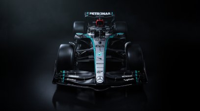 Mercedes AMG W15 E PERFORMANCE George Russell Front High