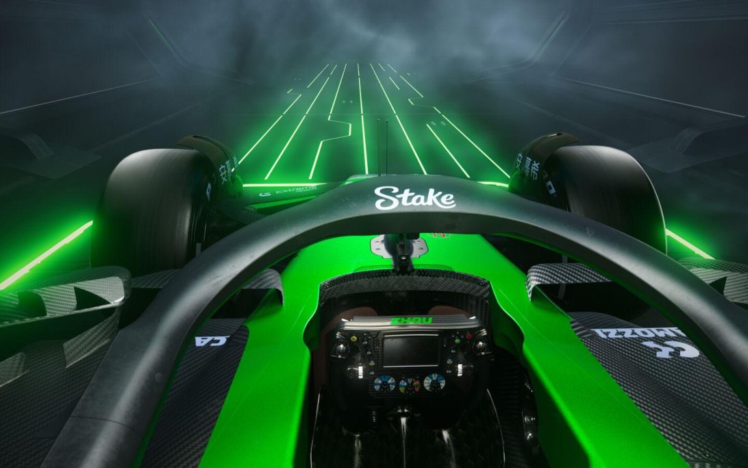 Large C44 ONBOARD CAMERA Stake ZHO 16 9