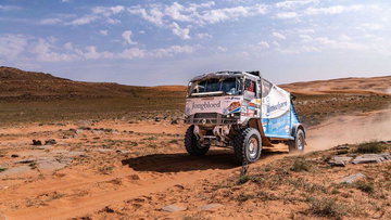 Huzink heeft de smaak te pakken in Dakar Rally, Van den Brink kan tweede plaats vergeten