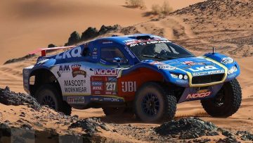 Video: gebroeders Coronel ontvangen medaille na prachtige Dakar Rally