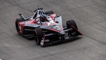 Wehrlein stresses Porsche 'ready' for 'complicated' Formula E title fight