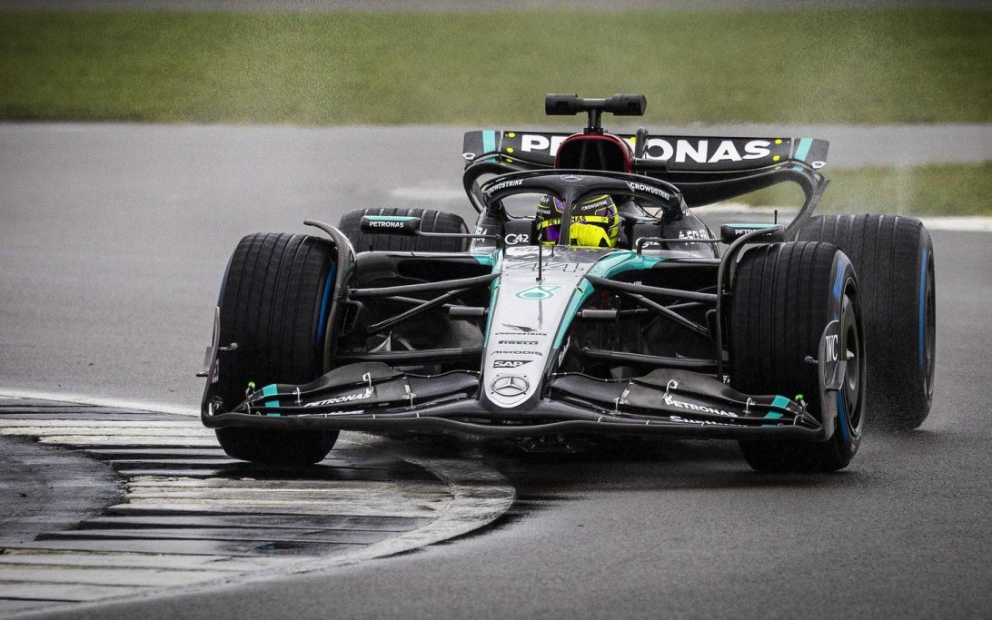 Hamilton Shakedown 2024 W15 Silverstone