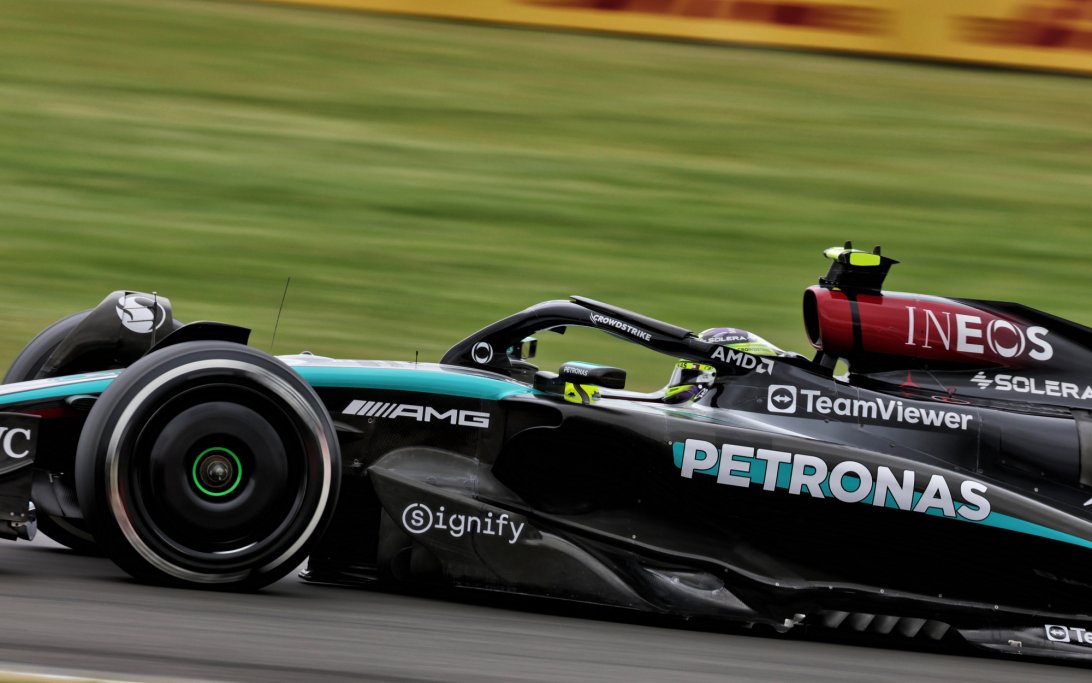 Hamilton FP1 Silverstone