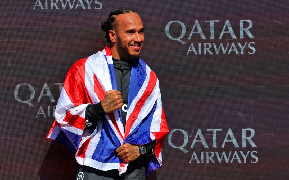 Hamilton race Silverstone