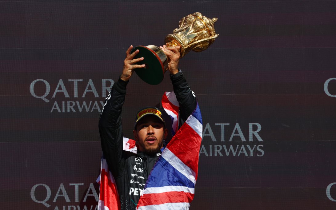 Hamilton race Silverstone