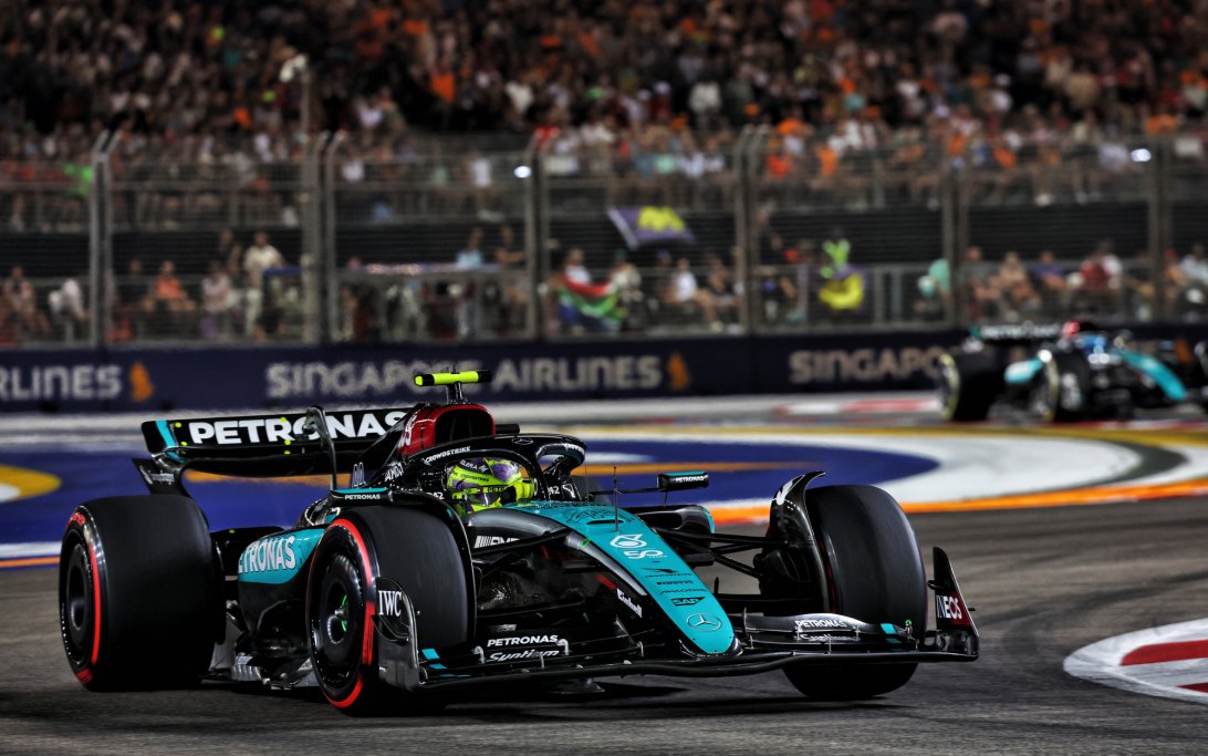 Hamilton race Singapore