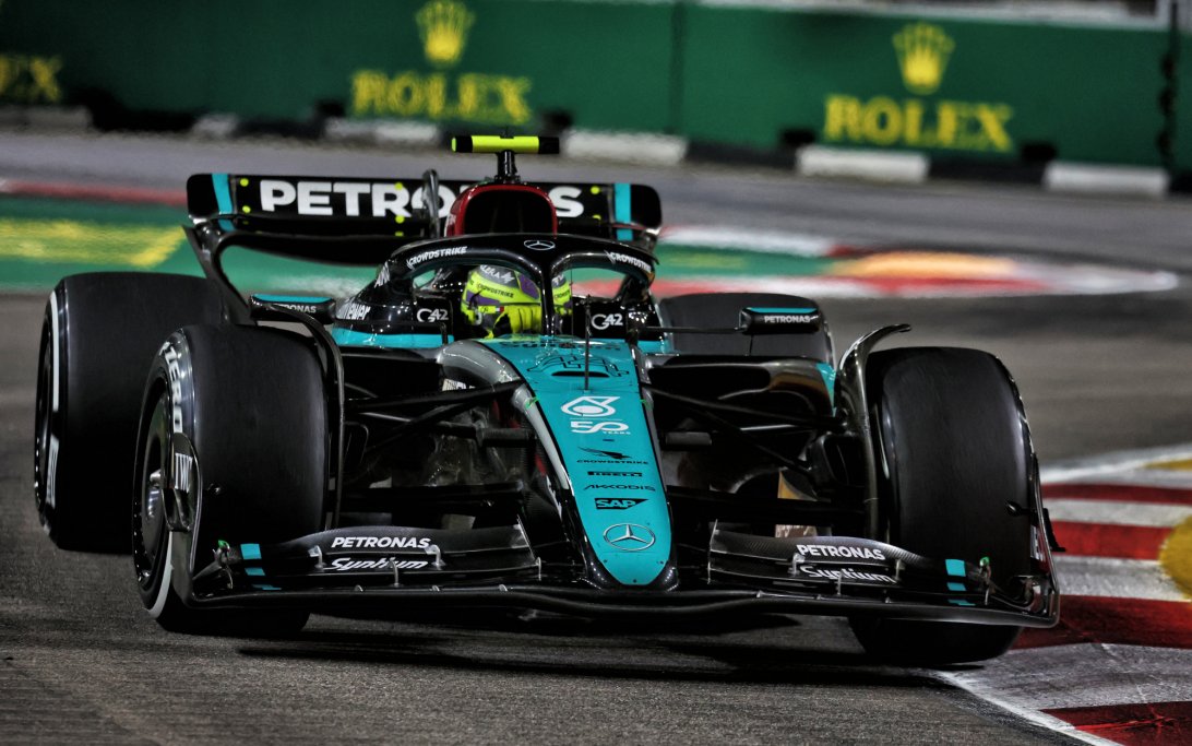 Hamilton race Singapore