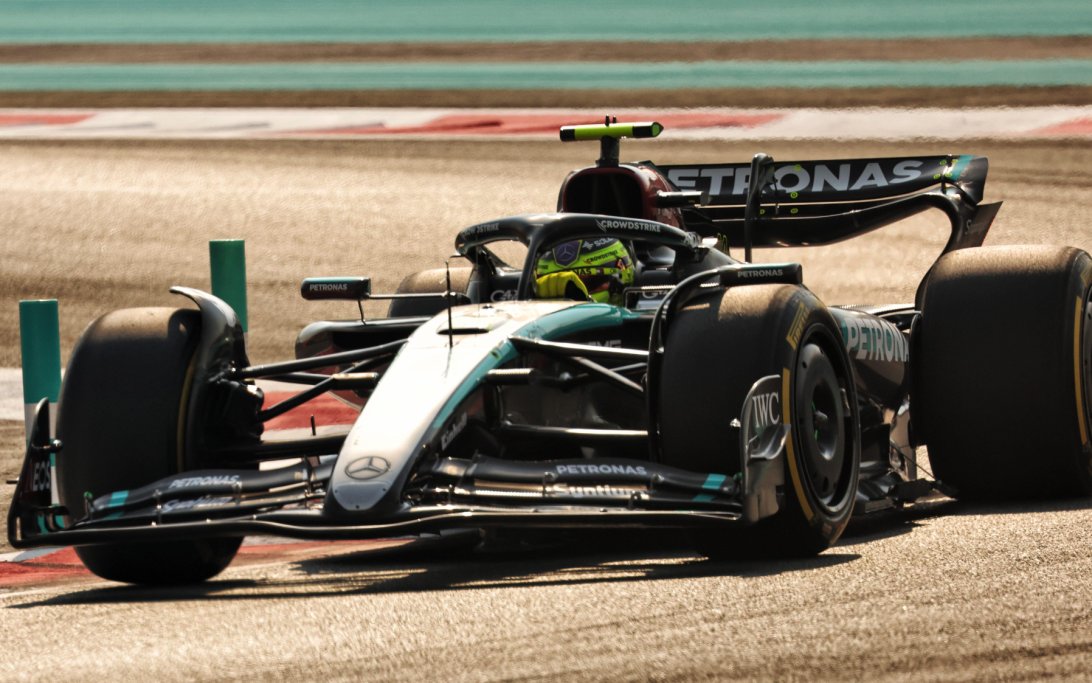 Hamilton Abu Dhabi
