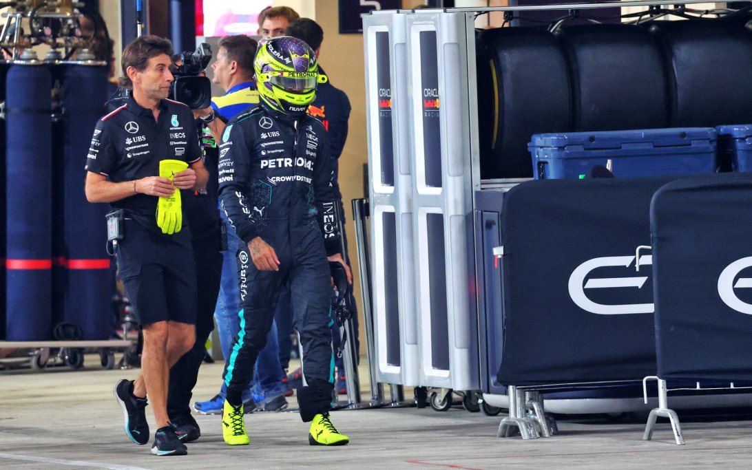 Hamilton Abu Dhabi Qualifying