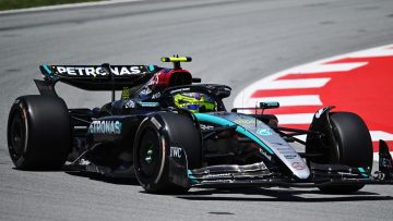 Hamilton waarschuwt Verstappen en Norris: "Hopelijk geven we ze meer problemen..."